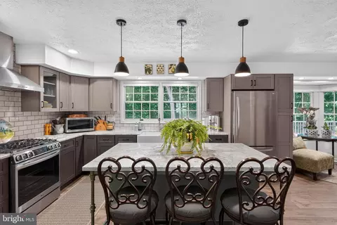 Kitchen - 6310 Westmont Ct, Dunkirk, MD 20754 photo 2 of 3