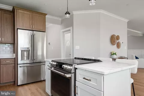 Kitchen - 947 Marzoff Rd, Deale, MD 20751 photo 2 of 4