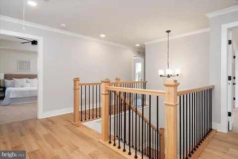 Entry Way - 947 Marzoff Rd, Deale, MD 20751 photo 3 of 10