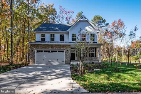 Exterior - 947 Marzoff Rd, Deale, MD 20751 photo 3 of 5