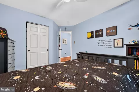 Bedroom - 2803 Erna Ct, Crofton, MD 21114 photo 5 of 9