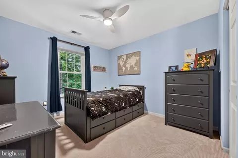 Bedroom - 2803 Erna Ct, Crofton, MD 21114 photo 4 of 9