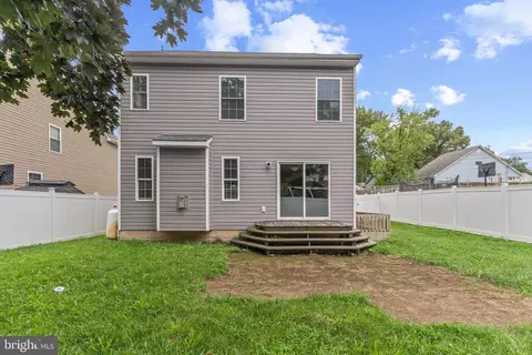 Exterior - 808 204th St, Pasadena, MD 21122 photo 3 of 3
