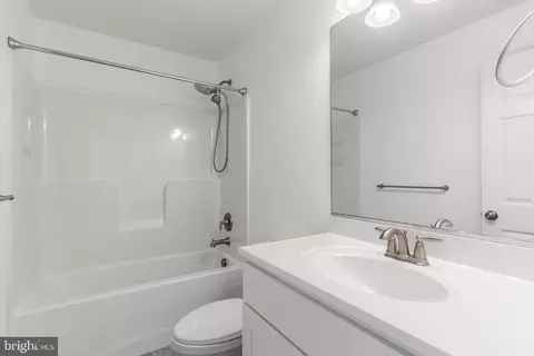 Bath - 808 204th St, Pasadena, MD 21122 photo 1 of 4