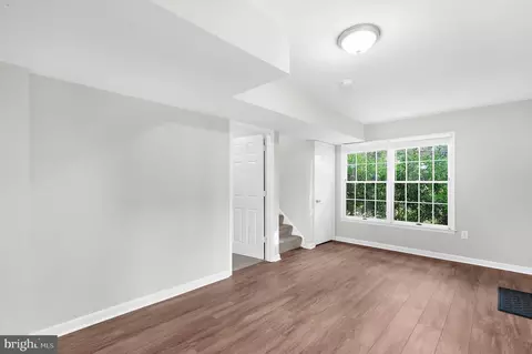 Living - 128 Delaware Ave, Pasadena, MD 21122 photo 1 of 1
