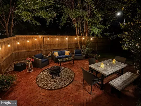 Exterior - 333 E Maple Rd, Linthicum Heights, MD 21090 photo 6 of 9