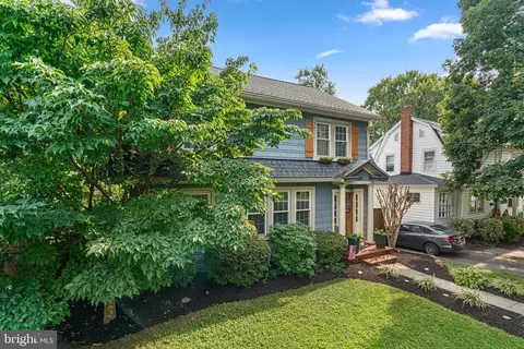 Exterior - 333 E Maple Rd, Linthicum Heights, MD 21090 photo 3 of 9