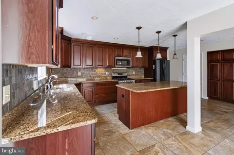 Kitchen - 1409 Spring Plow Ct, Severn, MD 21144 photo 2 of 2