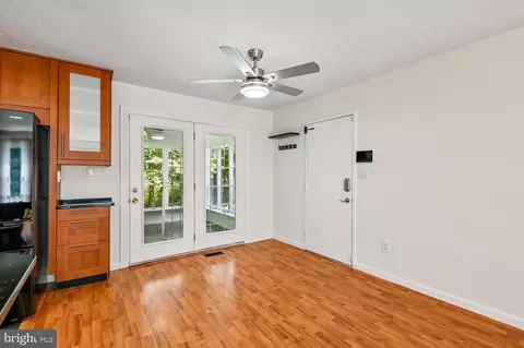 Entry Way - 1908 Ridgewood Rd, Hanover, MD 21076 photo 1 of 2