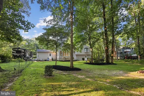 Exterior - 1908 Ridgewood Rd, Hanover, MD 21076 photo 7 of 15