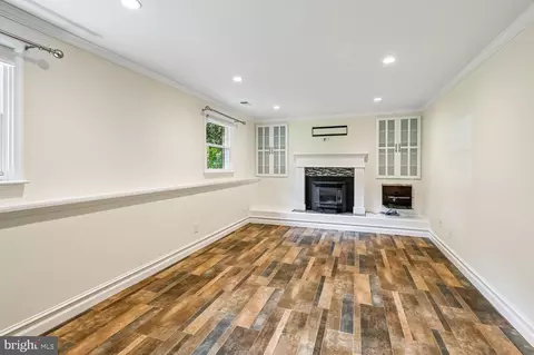 Living - 1908 Ridgewood Rd, Hanover, MD 21076 photo 5 of 5