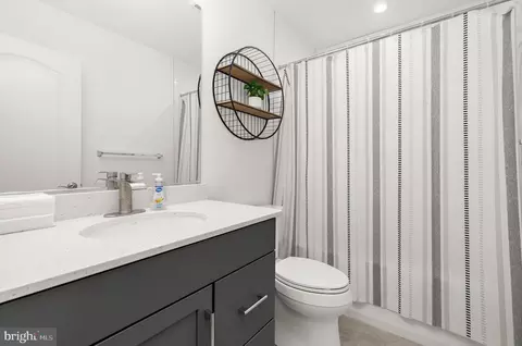 Bath - 1608 Aster Ln, Hanover, MD 21076 photo 2 of 3