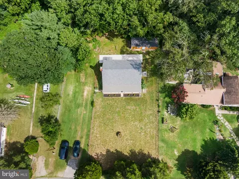 View/Area - 1342 Edna Rd, Pasadena, MD 21122 photo 4 of 4