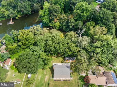 View/Area - 1342 Edna Rd, Pasadena, MD 21122 photo 1 of 4