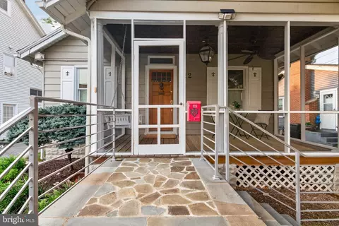 Exterior - 122 Smith Ave, Annapolis, MD 21401 photo 2 of 16