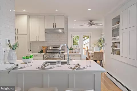 Kitchen - 122 Smith Ave, Annapolis, MD 21401 photo 1 of 4