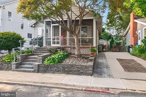 Exterior - 122 Smith Ave, Annapolis, MD 21401 photo 1 of 16