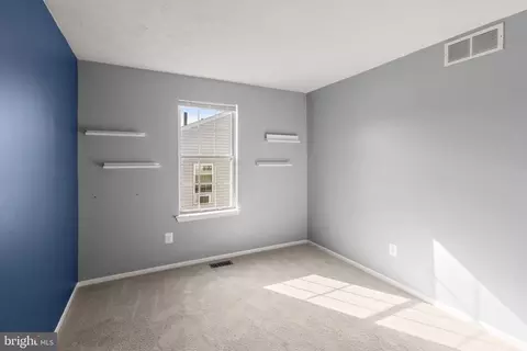 Bedroom - 2317 230th St, Pasadena, MD 21122 photo 6 of 9