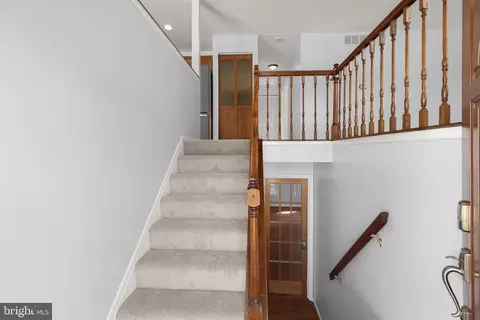Entry Way - 2317 230th St, Pasadena, MD 21122 photo 1 of 2