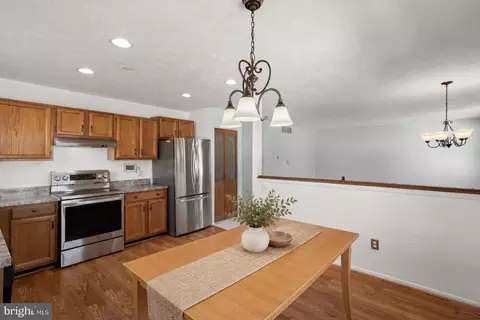 Kitchen - 2317 230th St, Pasadena, MD 21122 photo 1 of 3