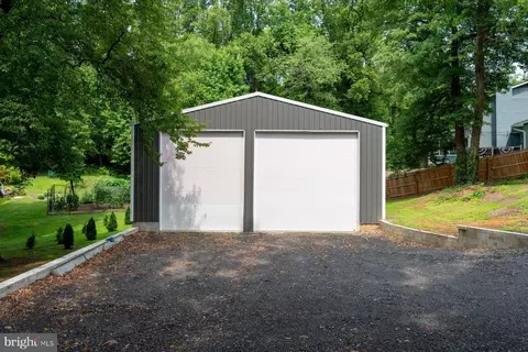 Exterior - 136 Collington Ct, Arnold, MD 21012 photo 13 of 14