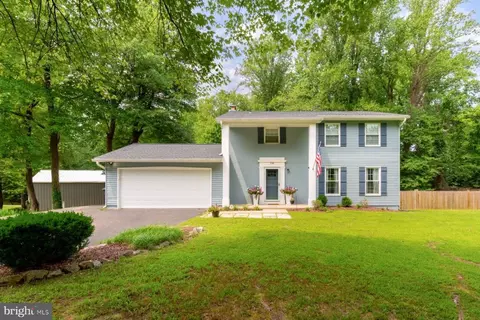 Exterior - 136 Collington Ct, Arnold, MD 21012 photo 3 of 14
