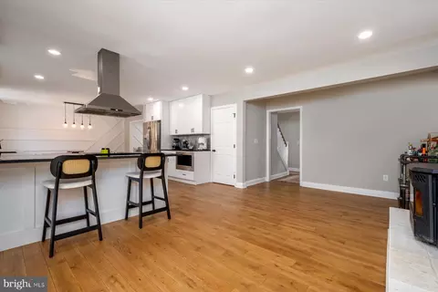 Entry Way - 136 Collington Ct, Arnold, MD 21012 photo 1 of 1