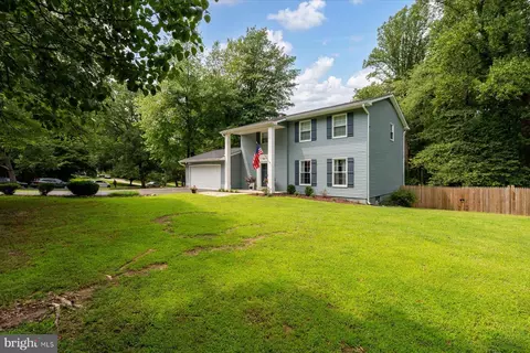 Exterior - 136 Collington Ct, Arnold, MD 21012 photo 12 of 14