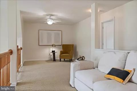 Entry Way - 3641 Branhum Rd, Edgewater, MD 21037 photo 14 of 16