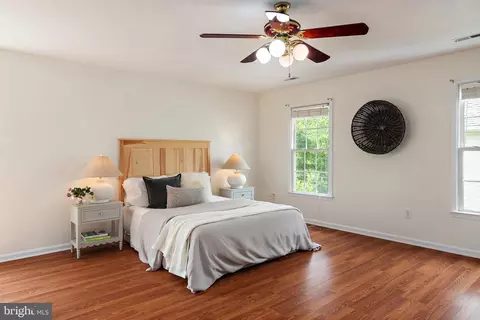 Bedroom - 3641 Branhum Rd, Edgewater, MD 21037 photo 6 of 9