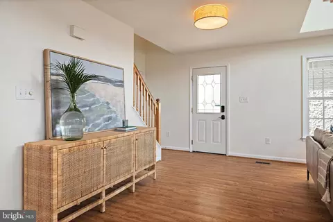 Entry Way - 3641 Branhum Rd, Edgewater, MD 21037 photo 2 of 16