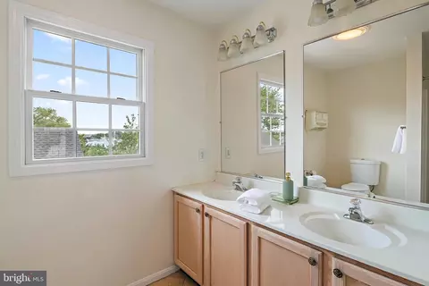 Bath - 3641 Branhum Rd, Edgewater, MD 21037 photo 3 of 3