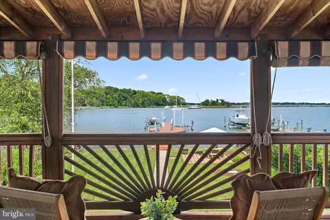 Exterior - 3641 Branhum Rd, Edgewater, MD 21037 photo 5 of 10