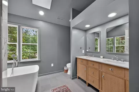 Bath - 1207 Asquithpines Pl, Arnold, MD 21012 photo 1 of 8