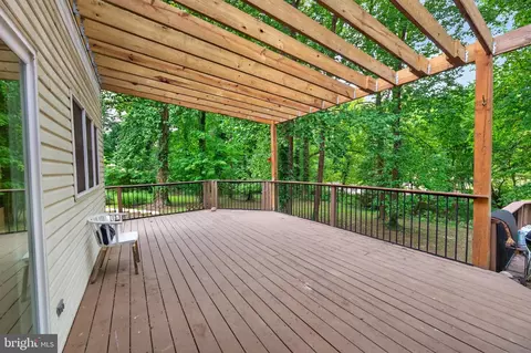Exterior - 1207 Asquithpines Pl, Arnold, MD 21012 photo 2 of 12