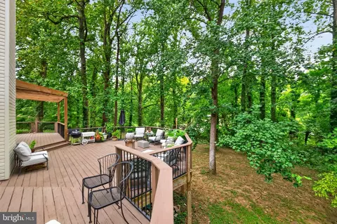 Exterior - 1207 Asquithpines Pl, Arnold, MD 21012 photo 4 of 12