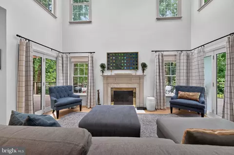Living - 1207 Asquithpines Pl, Arnold, MD 21012 photo 2 of 3