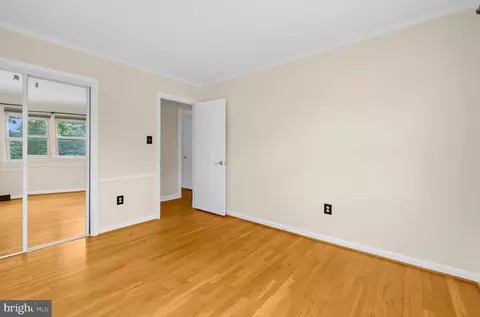 Bedroom - 3935 W Shore Dr, Edgewater, MD 21037 photo 7 of 7