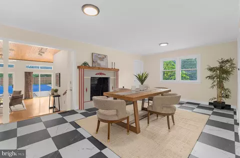 Dining - 3935 W Shore Dr, Edgewater, MD 21037 photo 1 of 5