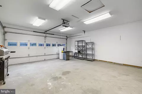 Other - 3935 W Shore Dr, Edgewater, MD 21037 photo 5 of 10