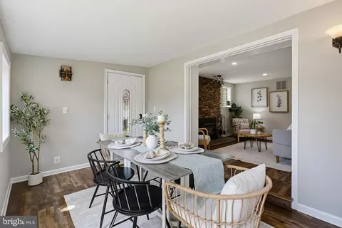Dining - 601 Riverside Dr, Pasadena, MD 21122 photo 2 of 2