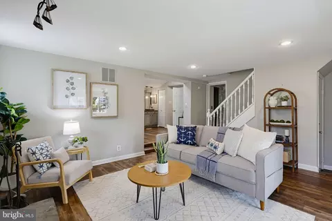 Living - 601 Riverside Dr, Pasadena, MD 21122 photo 1 of 4
