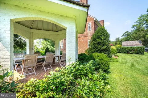 Exterior - 246 Mill Swamp Rd, Edgewater, MD 21037 photo 3 of 9