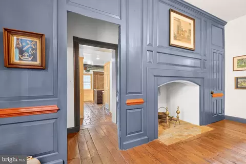 Entry Way - 246 Mill Swamp Rd, Edgewater, MD 21037 photo 1 of 13