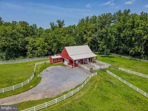 Other - 246 Mill Swamp Rd, Edgewater, MD 21037 photo 3 of 38