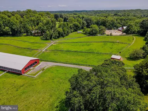 View/Area - 246 Mill Swamp Rd, Edgewater, MD 21037 photo 6 of 9