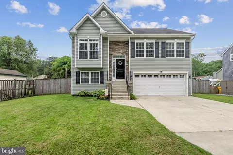 Exterior - 1175 Maple Ave, Shady Side, MD 20764 photo 3 of 6