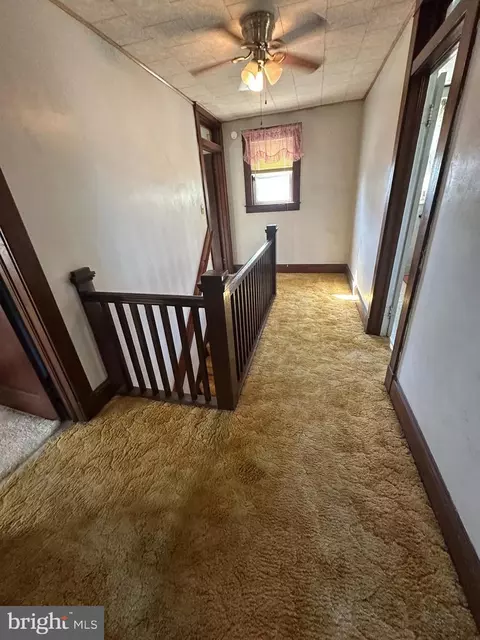 Entry Way - 309 Doris Ave, Baltimore, MD 21225 photo 1 of 5