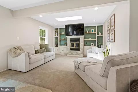 Living - 1736 Remington Dr, Crofton, MD 21114 photo 2 of 2