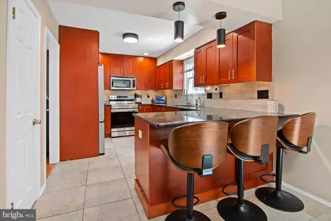Kitchen - 1736 Remington Dr, Crofton, MD 21114 photo 1 of 5